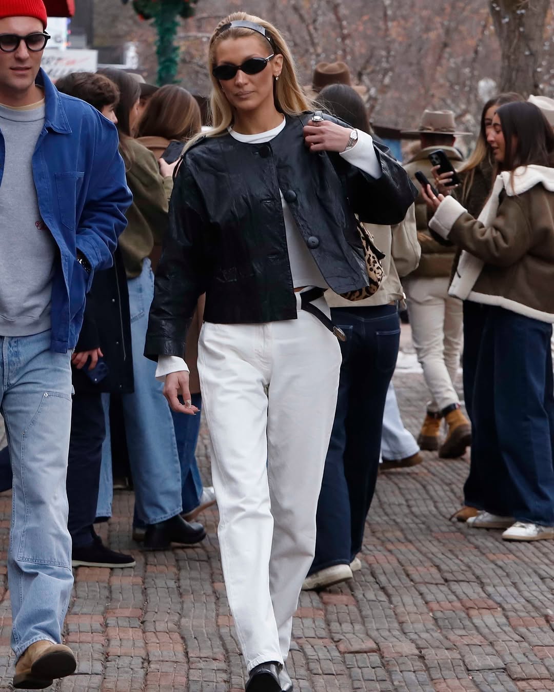 Women's Black Cropped Leather Jacket | Hollywood Jackets