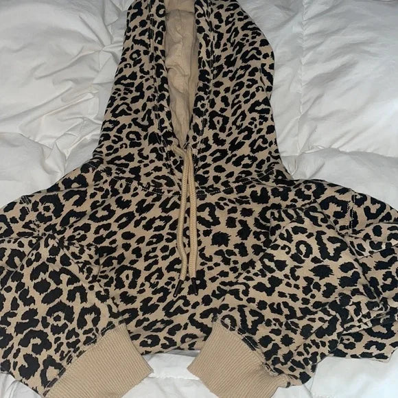 Hollister cheetah print cropped hoodie