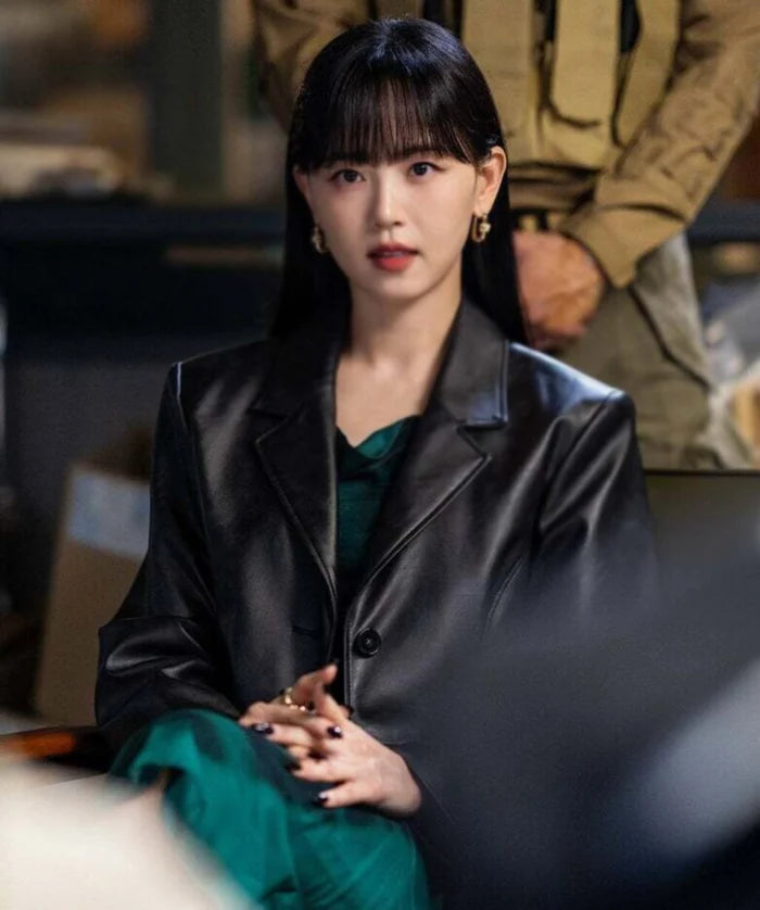 Cashero S01 Kang Han-na Black Leather Coat