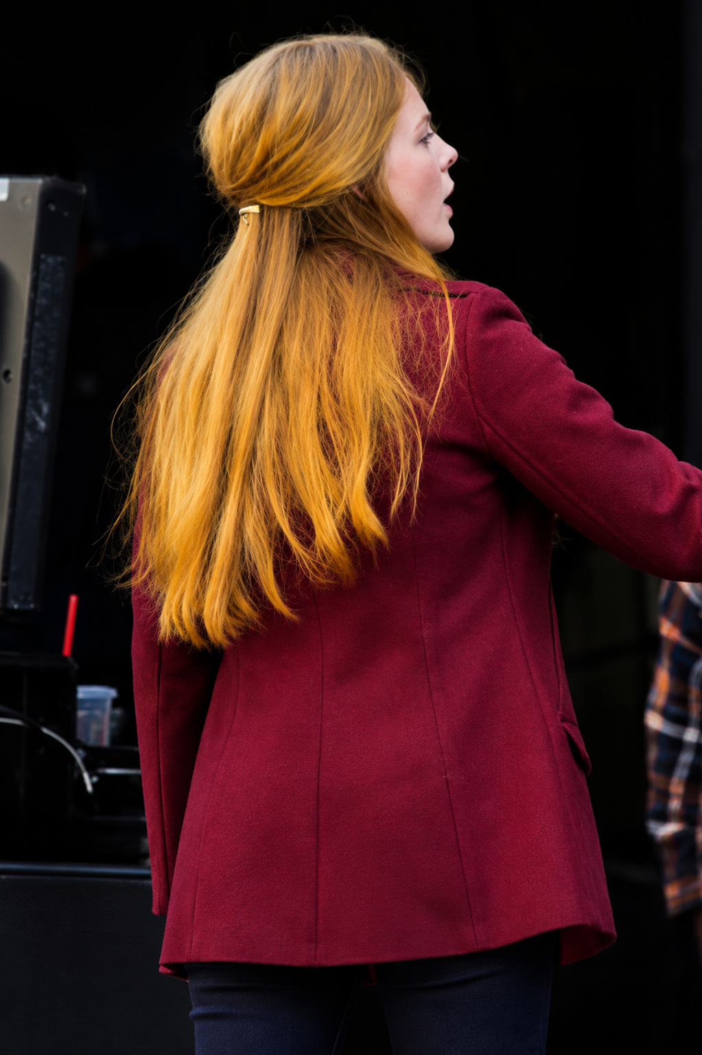Hollywood Jackets A Complete Unknown 2024 Elle Fanning Maroon Peacoat